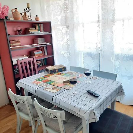 Lejlighed Karos Vintage House