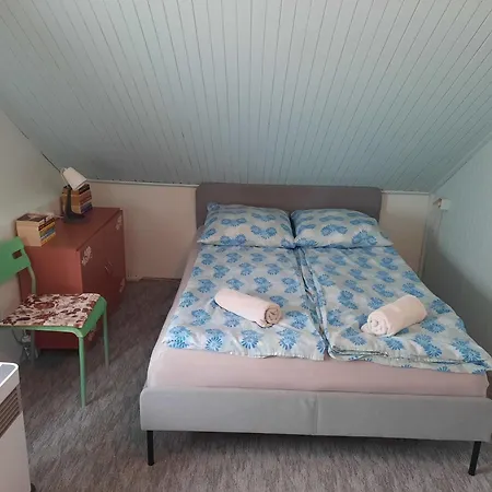 Karos Vintage House Apartment